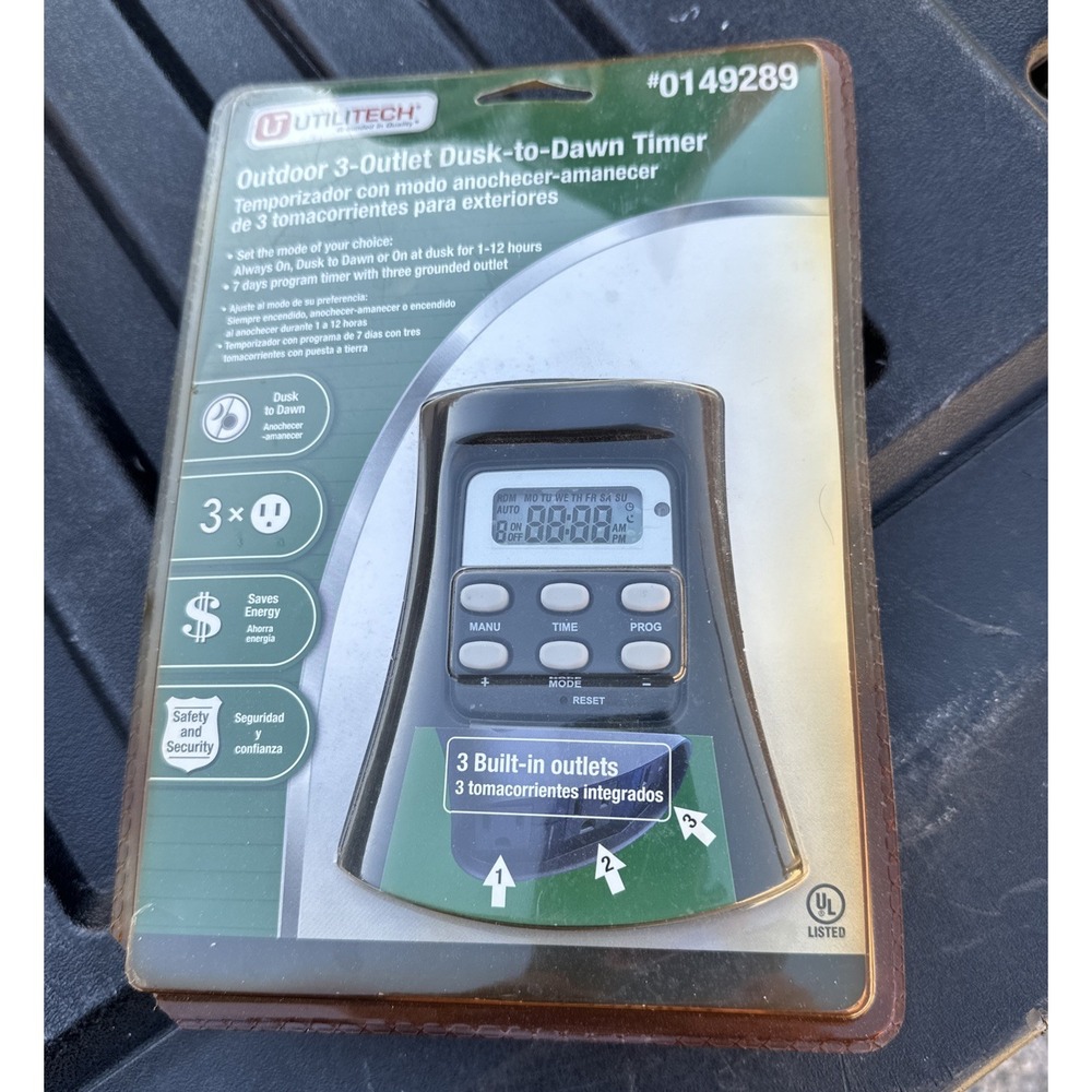 Utilitech Digital Outdoor Timer with 3 Built-In Outlets‎ w/Photocell (0149289)
